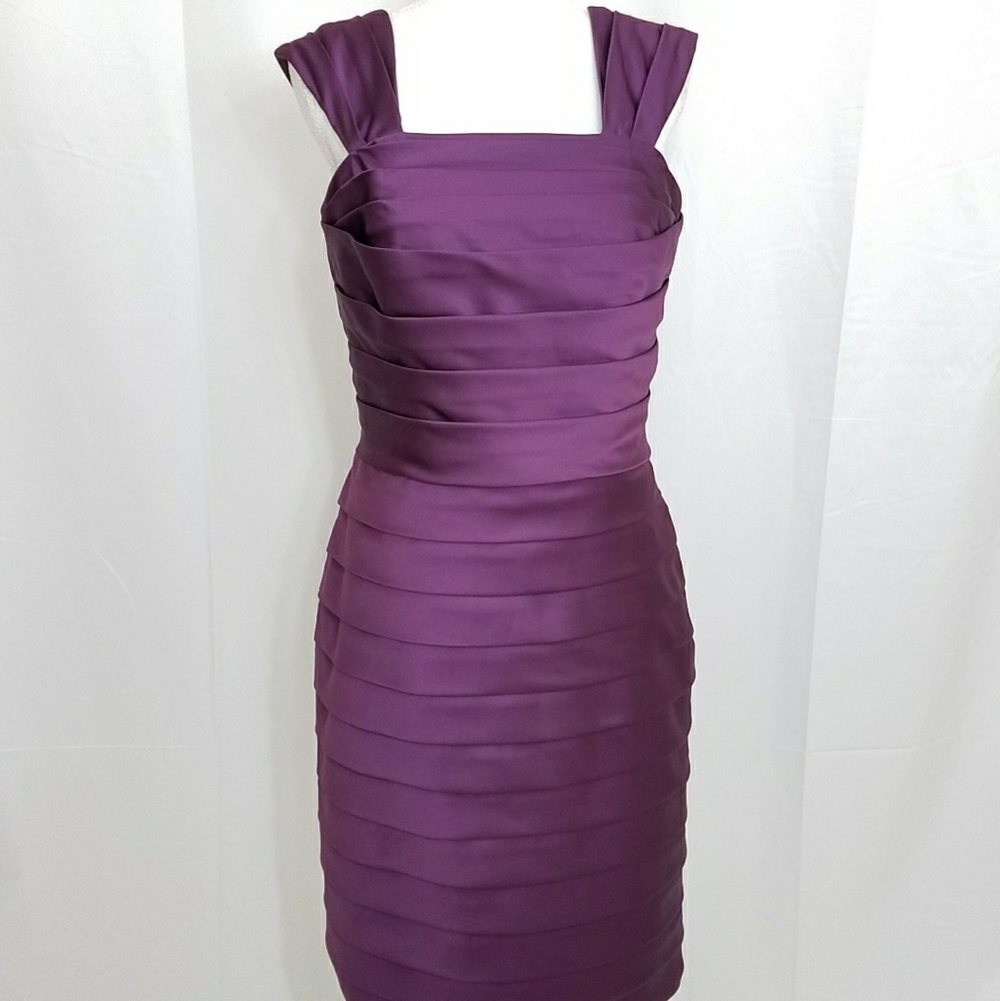 Light in the Box Grape Size 14 NWT